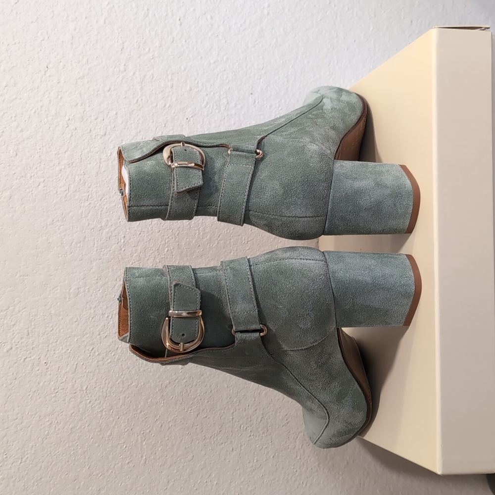 Sézane Brooklyn Boots - Sea Green - Picture 9 of 9
